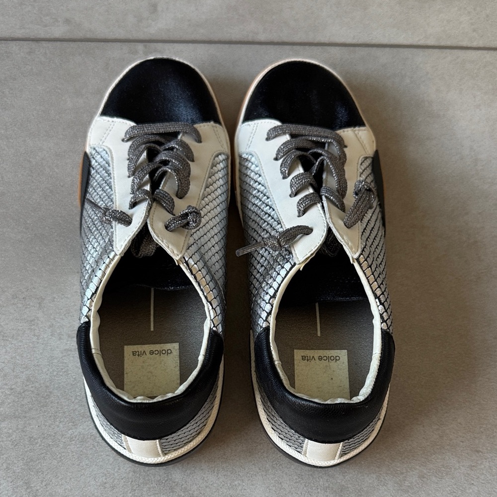 Dolce Vita Monochrome Women’s Sneakers